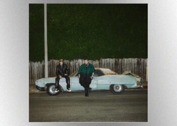 machine-gun-kelly-&-jelly-roll-premiere-collaborative-single,-“lonely-road”