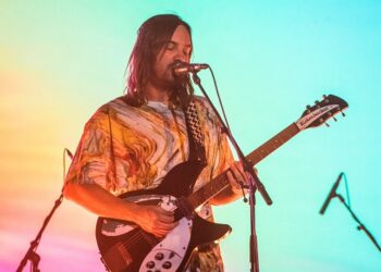 kevin-parker-is-working-on-new-tame-impala-album:-“i’m-loving-how-excited-i-am-by-it”