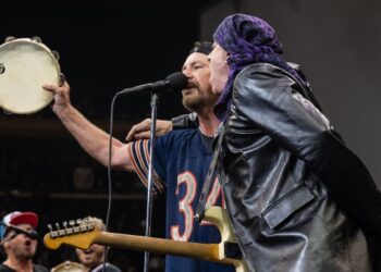 pearl-jam-wraps-madison-square-garden-stand-with-special-guests-stevie-van-zandt-and-andrew-watt