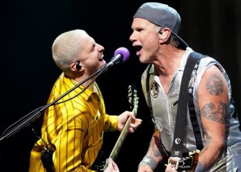 rhcp’s-chad-smith-&-andrew-watt-announce-nyc-show