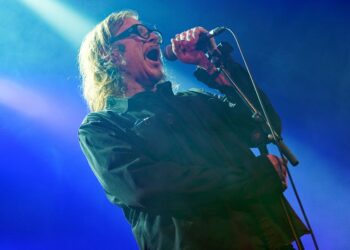 mark-lanegan-tribute-show-announced,-featuring-josh-homme,-dave-gahan-&-more