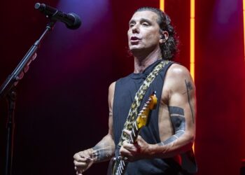 gavin-rossdale’s-﻿’rockstar-kitchen-chronicles’-﻿cooking-show-to-premiere-in-2025