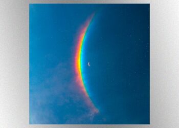 coldplay-earns-10th-#1-uk-album-with-﻿’moon-music’