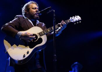 nathaniel-rateliff-&-the-night-sweats-announce-2025-tour