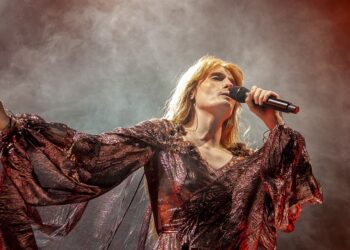 florence-+-the-machine’s-orchestra-accompanied-﻿’lungs﻿’-performance-to-be-released-as-live-album