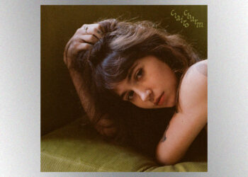 clairo-shares-video-for-﻿’charm’﻿-cut-‘sexy-to-someone’