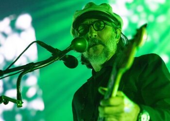 primus-offers-advice-to-potential-new-drummers:-‘we-aren’t-looking-for-a-clone’