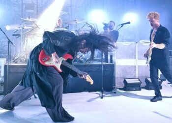 biffy-clyro-is-‘back-at-it’-in-new-teaser-video