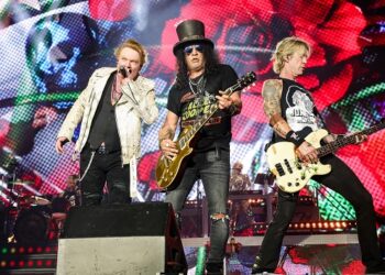 guns-n’-roses,-tool-&-rival-sons-join-lineup-for-black-sabbath’s-back-to-the-beginning-concert