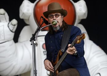 primus-details-drummer-search-in-‘interstellar-drum-derby’-﻿video-series