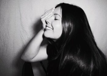 ‘sailor-song’-singer-gigi-perez-drops-new-single,-‘chemistry’