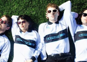 ‘no-one-noticed’-that-the-marias-have-their-own-line-of-soccer-jerseys