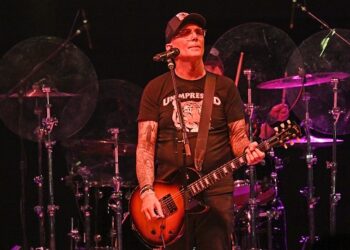 everclear-announces-30th-anniversary-﻿’sparkle-and-fade﻿’-tour