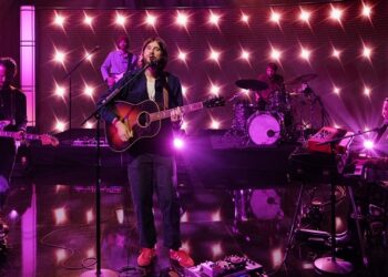 mt.-joy-shares-new-﻿’hope-we-have-fun’﻿-track,-‘coyote’