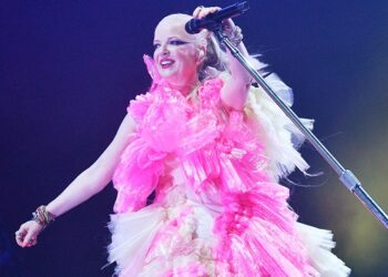 garbage-schedules-us-headlining-tour