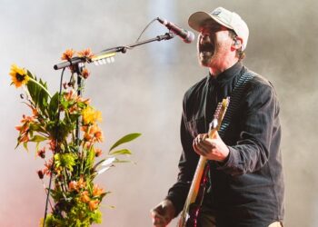 brand-new-announces-full-reunion-tour