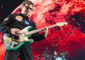 weezer-joins-coachella-2025-lineup