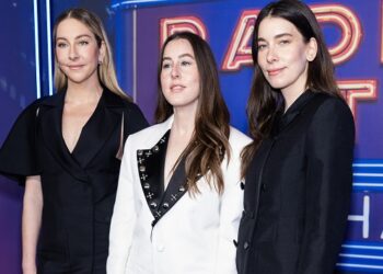 haim-announces-la-concerts-for-‘everyone-who’s-been-there-since-day-one’