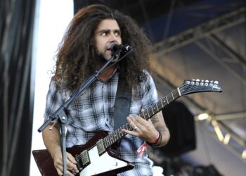 coheed-and-cambria’s-‘domino-the-destitute’-video-back-on-youtube-after-license-issue