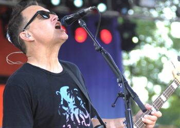mark-hoppus-says-if-blink-182-ended-today,-‘it’d-be-ok’