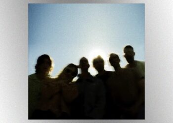 the-head-and-the-heart-open-up-the-﻿’aperture’﻿-&-let-‘more-light-in’-with-new-album