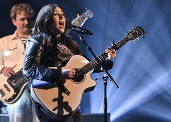 gigi-perez-releases-new-t-shirt-in-support-of-the-trevor-project-for-pride-month