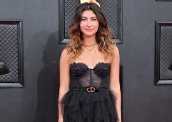 listen-to-toni-cornell-cover-the-beach-boys’-‘god-only-knows’