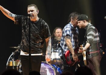 from-‘second-chance’-to-career-first:-shinedown’s-making-msg-debut-a-family-affair