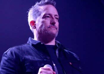 filter-drops-off-jerry-cantrell-tour-as-richard-patrick-recovers-from-surgery