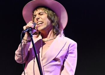 luke-spiller-reflects-on-journey-of-the-struts-ahead-of-10th-anniversary-tour