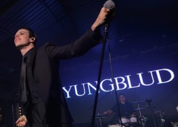 watch-new-clip-from-﻿’yungblud.-are-you-ready,-boy?’﻿-documentary