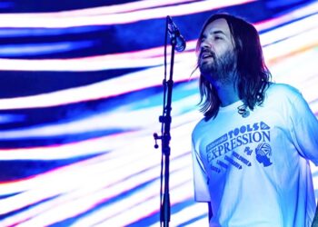 tame-impala-teases-upcoming-music-with-‘loser’-poster