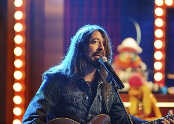 foo-fighters-announce-another-surprise-show