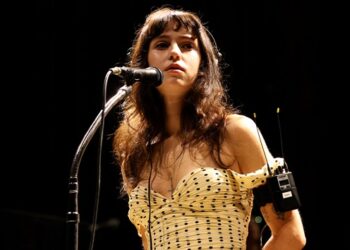 clairo’s-all-things-go-headlining-set-in-nyc-cut-short