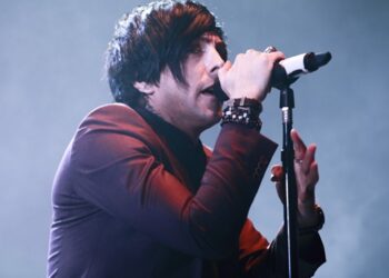 two-more-arrests-made-in-ian-watkins-murder-investigation