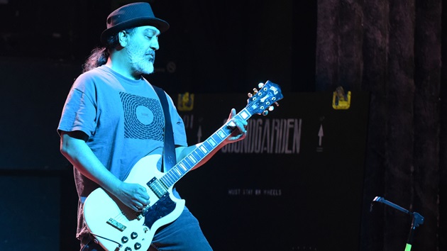 soundgarden’s-kim-thayil-announces-’a-screaming-life’-memoir