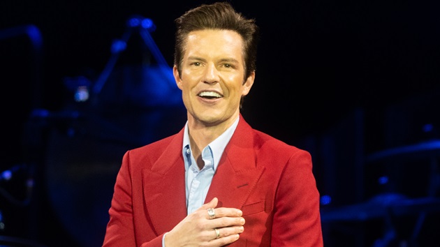 the-killers’-brandon-flowers,-everclear-performing-at-la-fire-benefit-concert