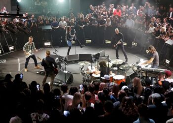 watch-foo-fighters’-‘all-my-life’-performance-on-﻿’amazon-music-live’