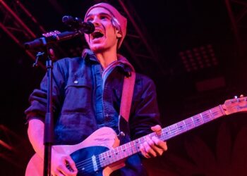 badflower’s-josh-katz-wants-you-to-‘gimme-a-grammy-nod,’-but-what-would-he-do-if-he-won?