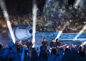 good-charlotte-to-cover-‘fairytale-of-new-york’-for-abc-holiday-special