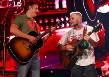 kings-of-leon,-alabama-shakes-opening-for-zach-bryan’s-2026-tour