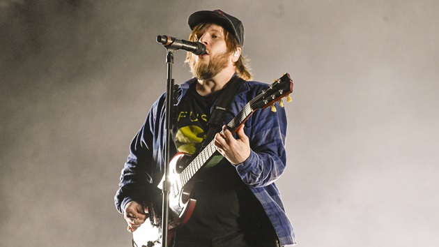 from-under-the-uprights:-fall-out-boy-playing-sf-show-ahead-of-super-bowl-60