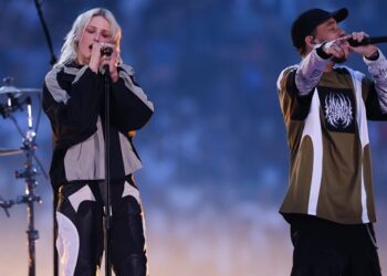 linkin-park,-myles-smith-top-year-end-‘billboard’-airplay-rock-charts