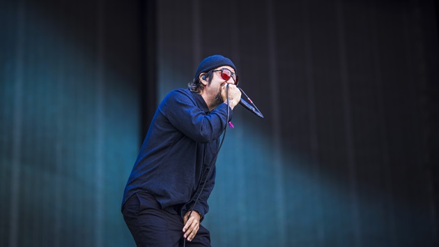 around-the-field:-deftones-announce-collaboration-with-local-youth-soccer-team