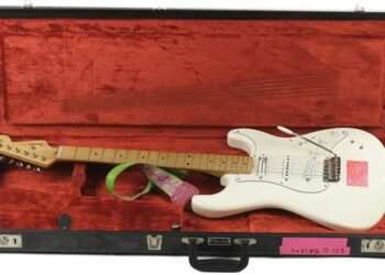 modest-mouse-adds-new-gear-to-reverb-shop