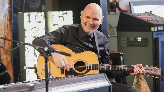 billy-corgan-to-receive-namm-tec-innovation-award