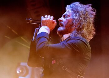 the-flaming-lips’-wayne-coyne-calls-steven-drozd-departure-‘sad,’-‘infuriating’