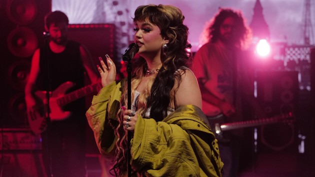 lola-young-to-return-to-the-stage-at-‘rolling-stone’-future-of-music-concert-series