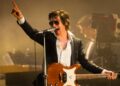 arctic-monkeys-release-‘opening-night’-from-upcoming-war-child-uk-benefit-album