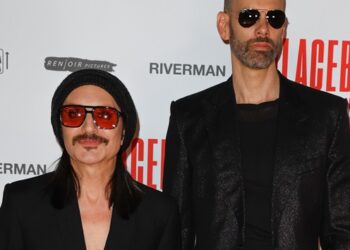 placebo-composing-music-for-royal-shakespeare-company’s-production-of-‘the-resistible-rise-of-arturo-ui’